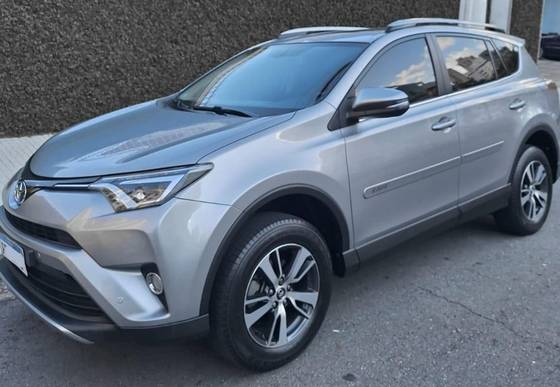 TOYOTA RAV4 2.0 TOP 4X2 16V GASOLINA 4P AUTOMÁTICO TOYOTA RAV4 2.0 TOP 4X2 16V GASOLINA 4P AUTOMÁTICO